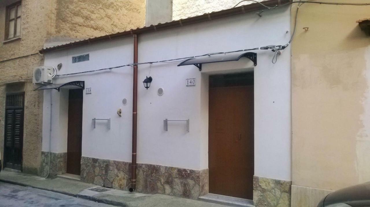 Casa Arancio Apartment Castellammare del Golfo Bagian luar foto